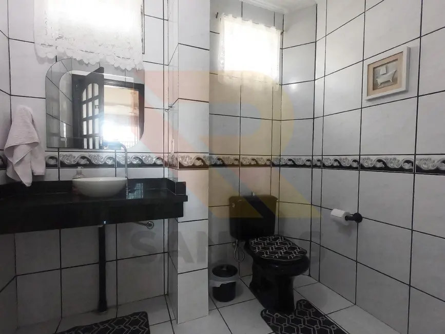 Foto 8 de Casa com 3 quartos à venda, 250m2 em Jordanópolis, Aruja - SP
