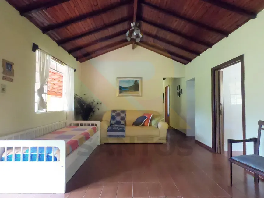 Foto 6 de Chácara com 5 quartos à venda, 150m2 em Canjicas, Aruja - SP