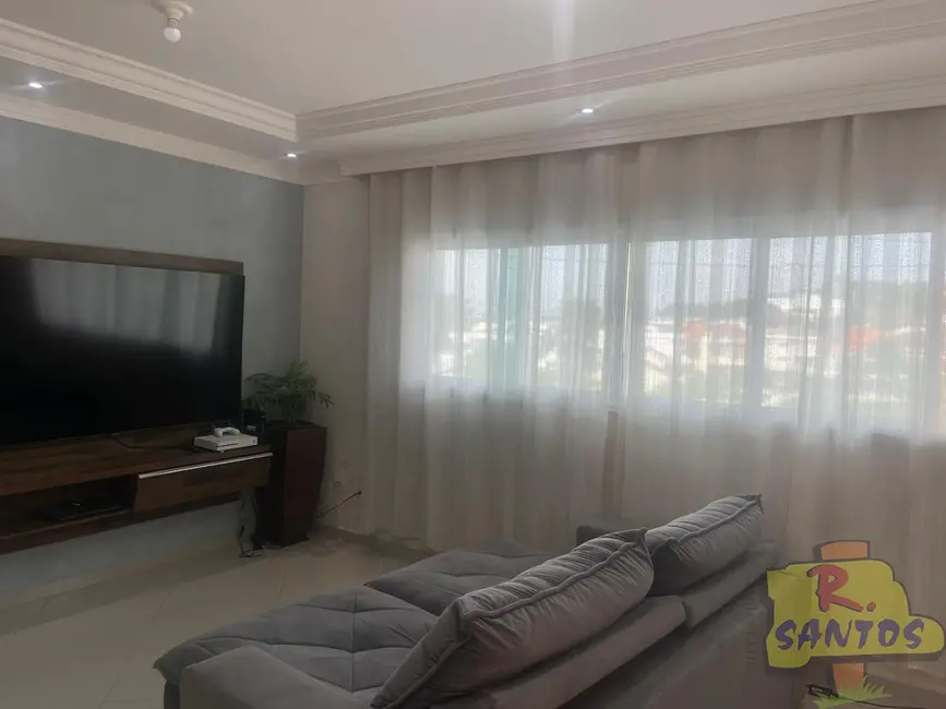 Foto 4 de Casa com 3 quartos à venda, 110m2 em Nossa Senhora do Carmo, Aruja - SP