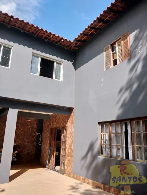 Foto 8 de Casa com 4 quartos à venda, 10m2 em Aruja - SP