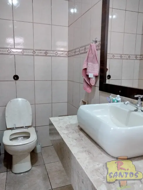 Foto 9 de Casa com 4 quartos à venda, 10m2 em Aruja - SP