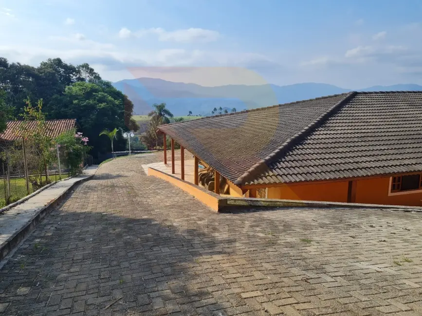 Foto 5 de Casa com 4 quartos à venda, 650m2 em Pirituba, Aruja - SP