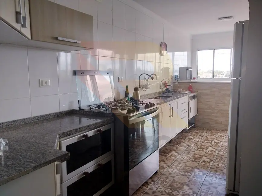 Foto 8 de Casa com 3 quartos à venda, 235m2 em Aruja - SP