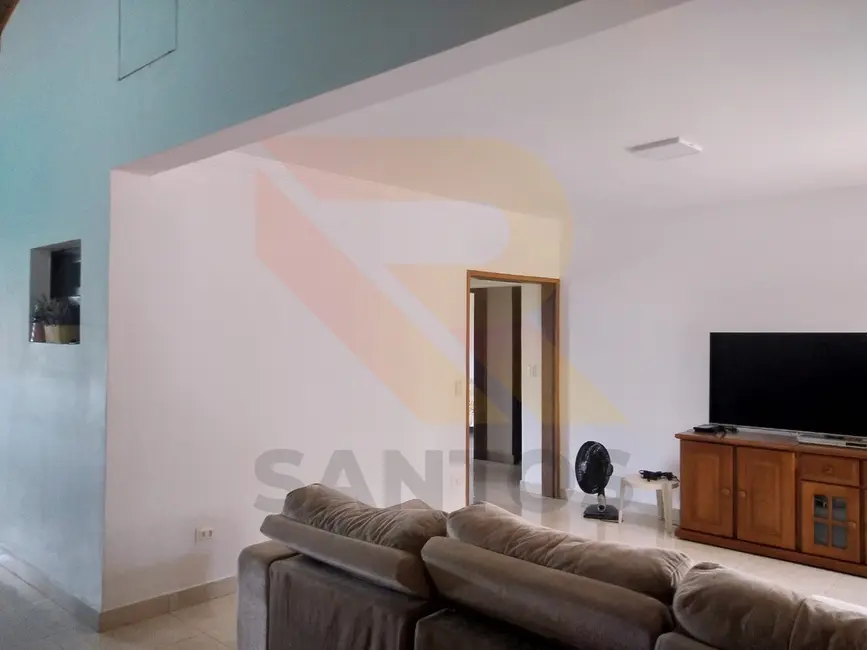 Foto 6 de Casa com 3 quartos à venda, 235m2 em Aruja - SP