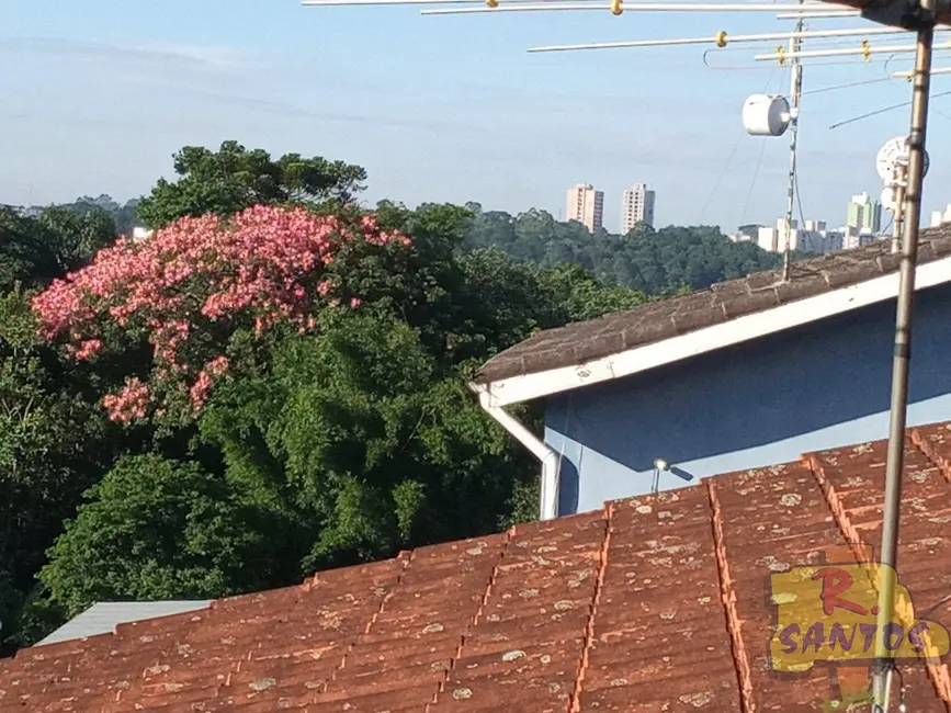 Foto 9 de Casa com 3 quartos à venda, 125m2 em Aruja - SP