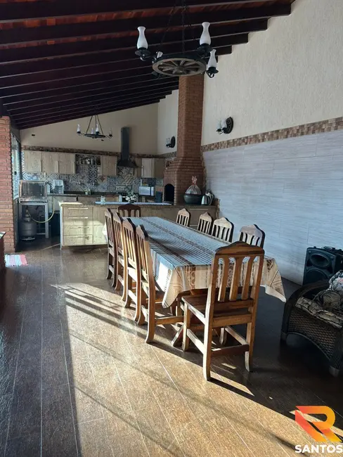 Foto 8 de Casa com 5 quartos à venda, 600m2 em Aruja - SP