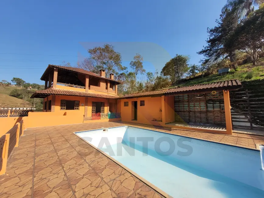 Foto 1 de Chácara com 3 quartos à venda, 180m2 em Santa Isabel - SP