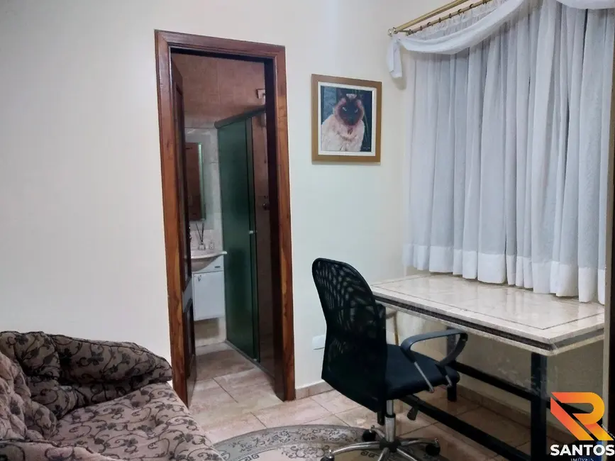 Foto 6 de Casa com 4 quartos à venda, 297m2 em Aruja - SP