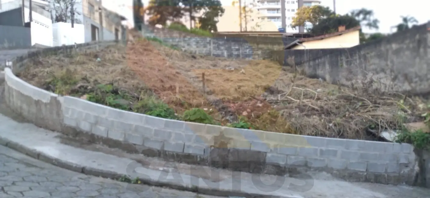 Foto 1 de Terreno / Lote à venda, 441m2 em Jardim Renata, Aruja - SP