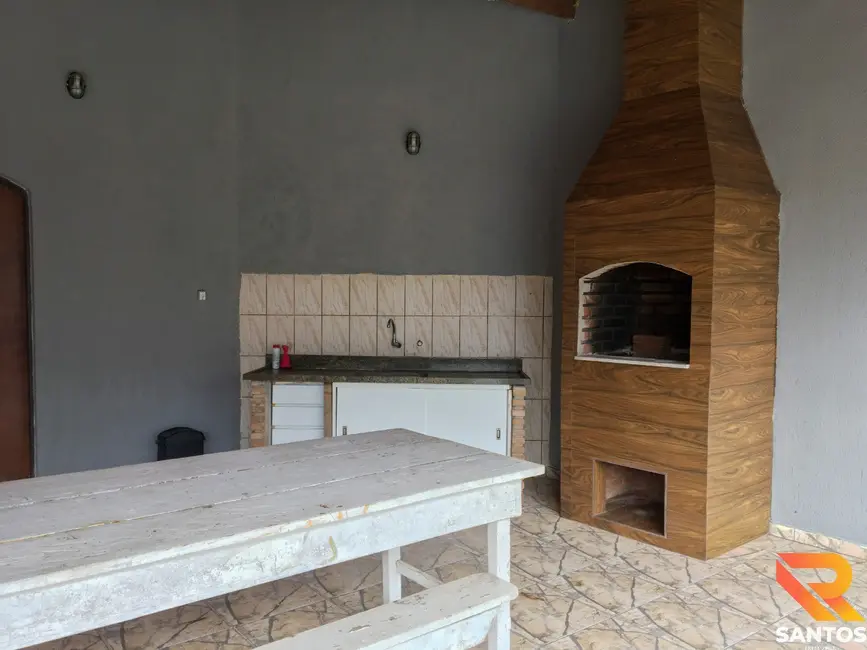 Casa com 3 quartos à venda e para alugar, 330m2 em Chácara São José, Aruja - SP - imagem 2 Foto 2 de Casa com 3 quartos à venda e para alugar, 330m2 em Chácara São José, Aruja - SP