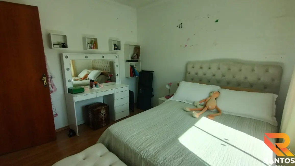 Foto 7 de Casa com 3 quartos à venda, 178m2 em Jardim Fazenda Rincão, Aruja - SP