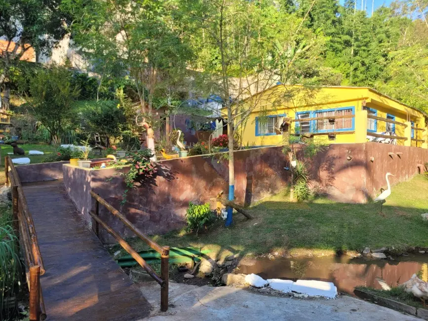 Foto 3 de Chácara com 3 quartos à venda, 160m2 em Aruja - SP