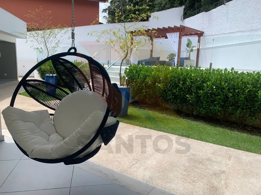 Casa de Condomínio com 4 quartos à venda, 330m2 em Aruja - SP - imagem 8 Foto 8 de Casa de Condomínio com 4 quartos à venda, 330m2 em Aruja - SP