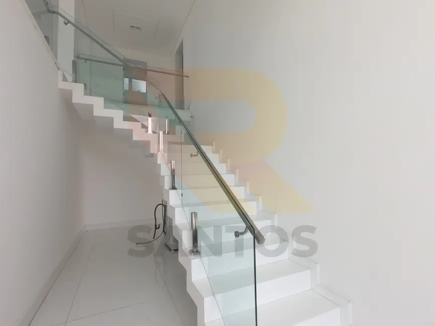 Foto 5 de Casa de Condomínio com 4 quartos à venda, 330m2 em Aruja - SP