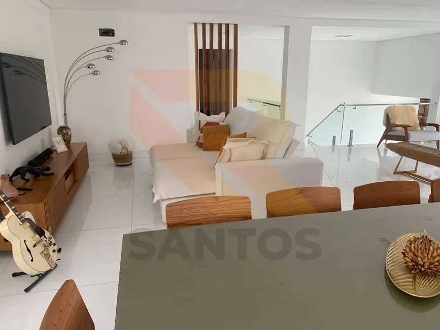 Casa de Condomínio com 4 quartos à venda, 330m2 em Aruja - SP - imagem 1 Foto 1 de Casa de Condomínio com 4 quartos à venda, 330m2 em Aruja - SP