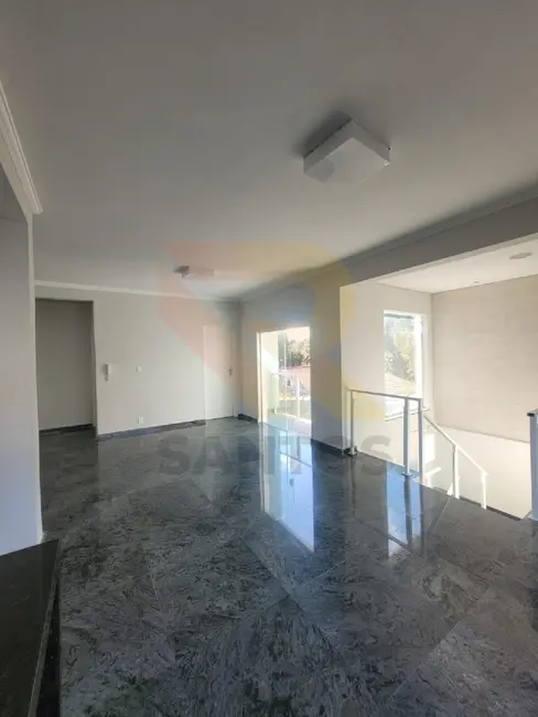 Foto 5 de Casa com 4 quartos à venda, 300m2 em Barbosas, Aruja - SP