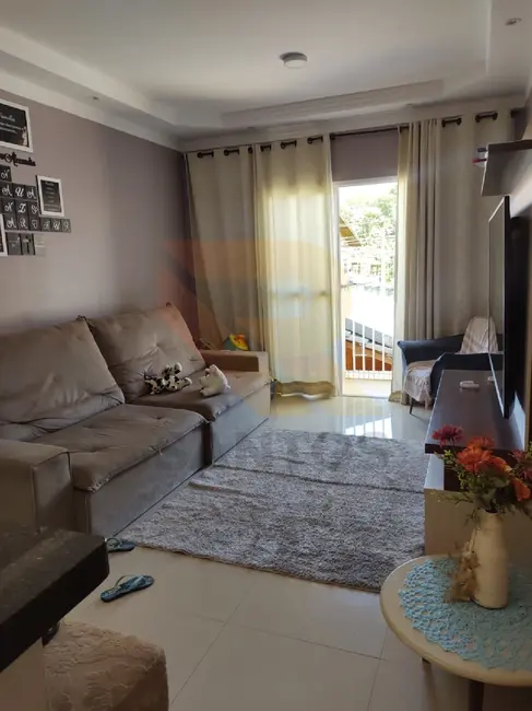 Foto 2 de Casa com 3 quartos à venda, 134m2 em Aruja - SP