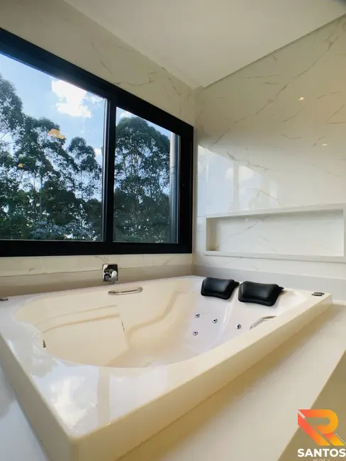 Foto 6 de Casa de Condomínio com 4 quartos à venda, 345m2 em Residencial Real Park, Aruja - SP