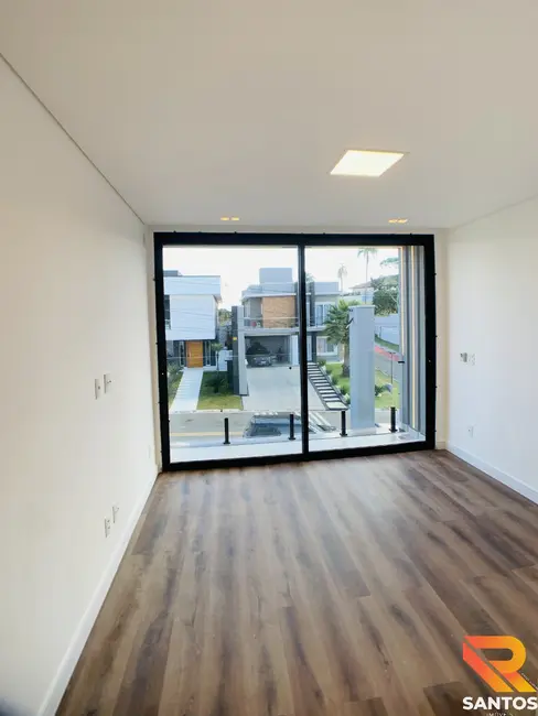 Foto 5 de Casa de Condomínio com 4 quartos à venda, 345m2 em Residencial Real Park, Aruja - SP