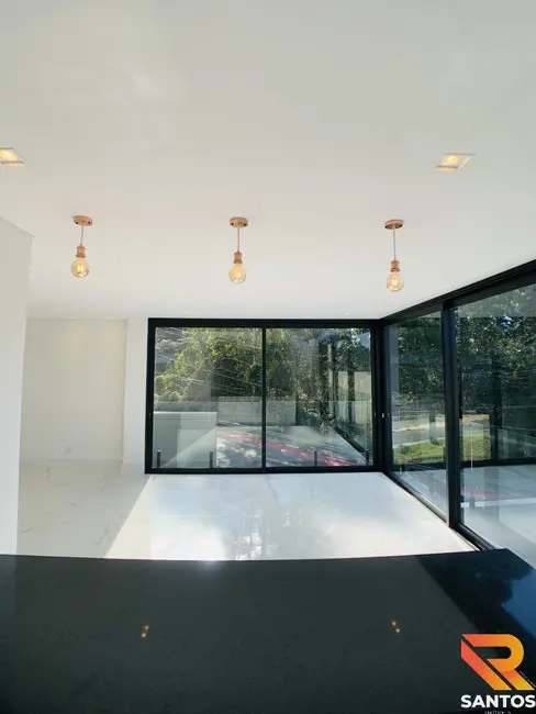 Foto 3 de Casa de Condomínio com 4 quartos à venda, 345m2 em Residencial Real Park, Aruja - SP