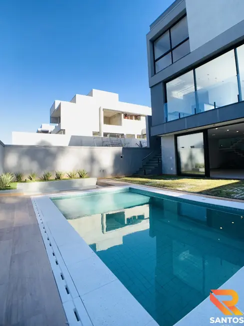 Foto 9 de Casa de Condomínio com 4 quartos à venda, 345m2 em Residencial Real Park, Aruja - SP