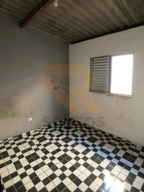 Foto 1 de Casa com 2 quartos para alugar em Mirante do Arujá, Aruja - SP