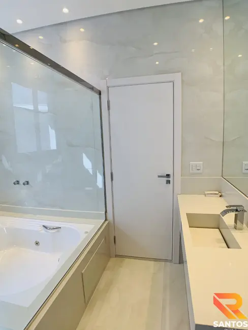 Foto 7 de Casa de Condomínio com 4 quartos à venda, 306m2 em Aruja - SP