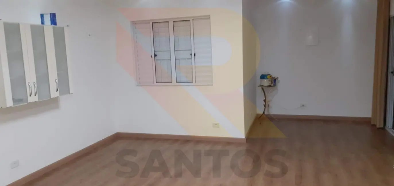 Casa com 3 quartos à venda, 150m2 em Aruja - SP - imagem 6 Foto 6 de Casa com 3 quartos à venda, 150m2 em Aruja - SP