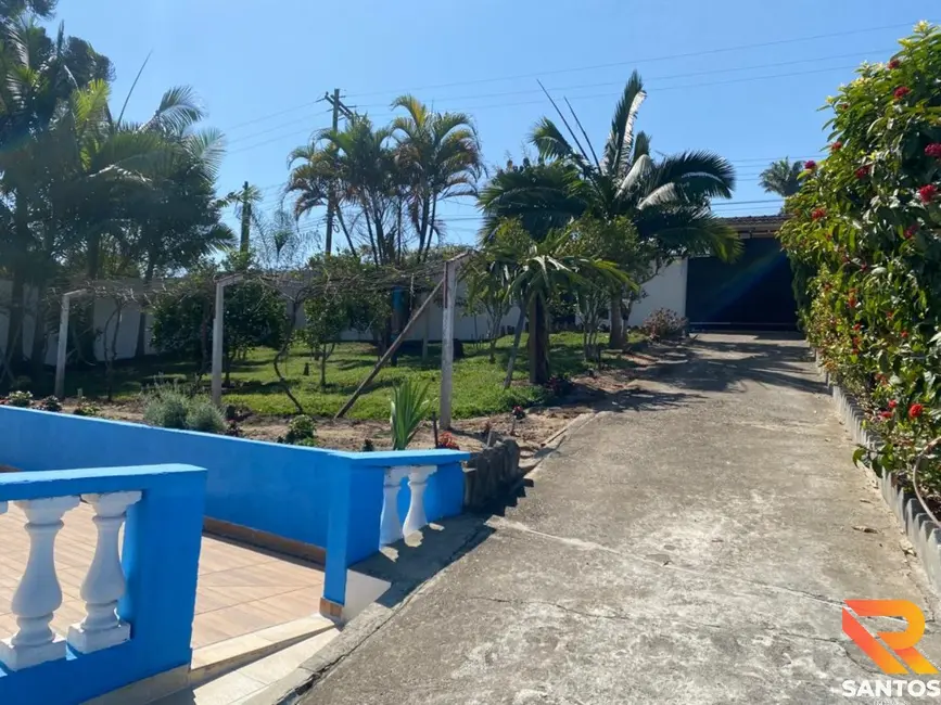 Chácara com 3 quartos à venda, 350m2 em Guararema - SP - imagem 4 Foto 4 de Chácara com 3 quartos à venda, 350m2 em Guararema - SP