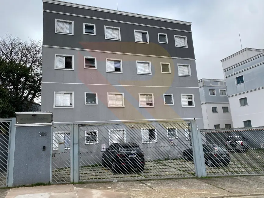 Apartamento com 2 quartos para alugar, 52m2 em Jardim Ângelo, Aruja - SP - imagem 3 Foto 3 de Apartamento com 2 quartos para alugar, 52m2 em Jardim Ângelo, Aruja - SP