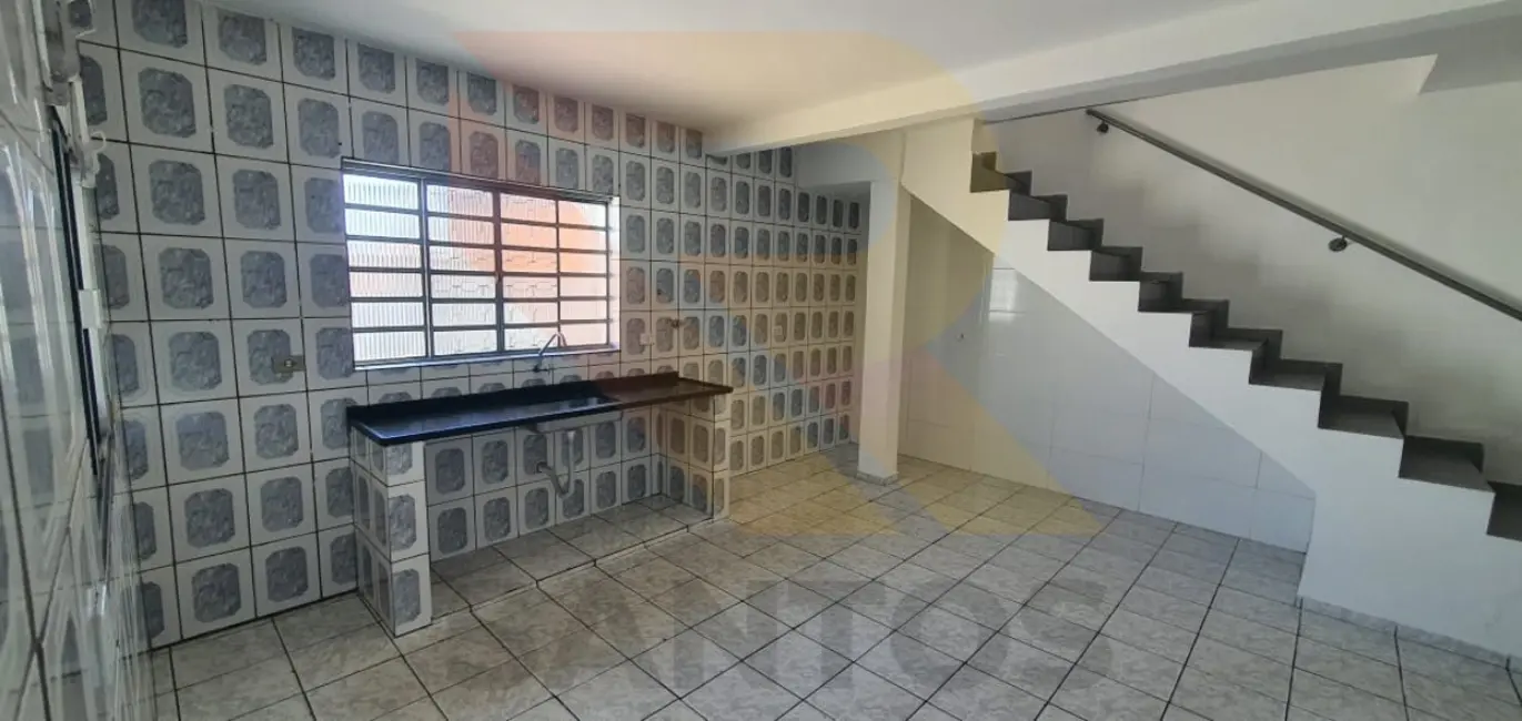 Foto 5 de Casa com 2 quartos à venda, 120m2 em Aruja - SP