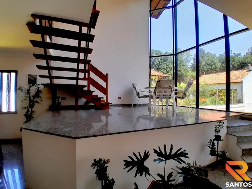 Foto 6 de Casa com 4 quartos à venda, 500m2 em Aruja - SP