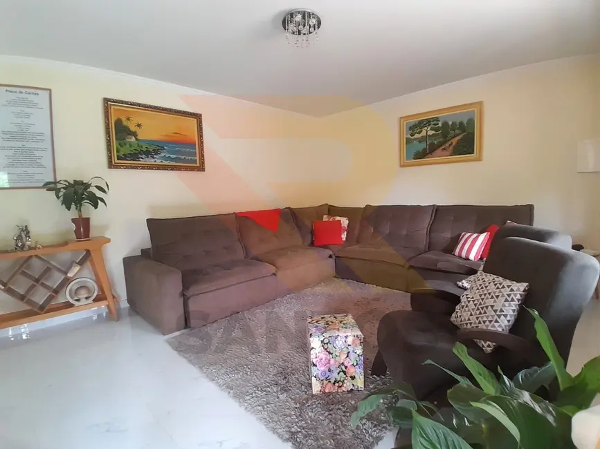 Foto 5 de Chácara com 3 quartos à venda, 250m2 em Aruja - SP