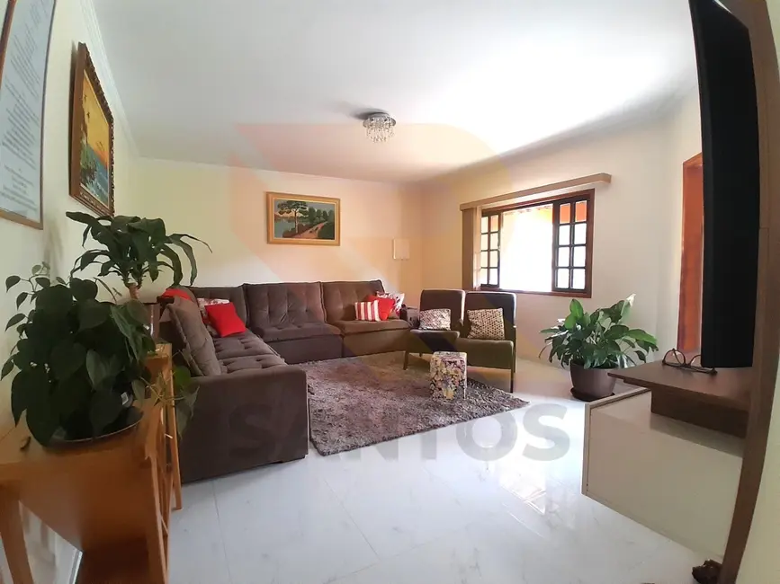 Foto 3 de Chácara com 3 quartos à venda, 250m2 em Aruja - SP