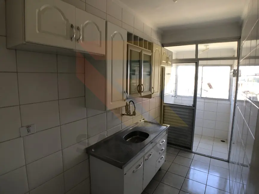 Foto 2 de Apartamento com 2 quartos à venda, 55m2 em Jordanópolis, Aruja - SP