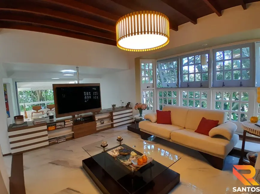 Foto 4 de Casa de Condomínio com 3 quartos à venda, 221m2 em Arujá Country Club, Aruja - SP