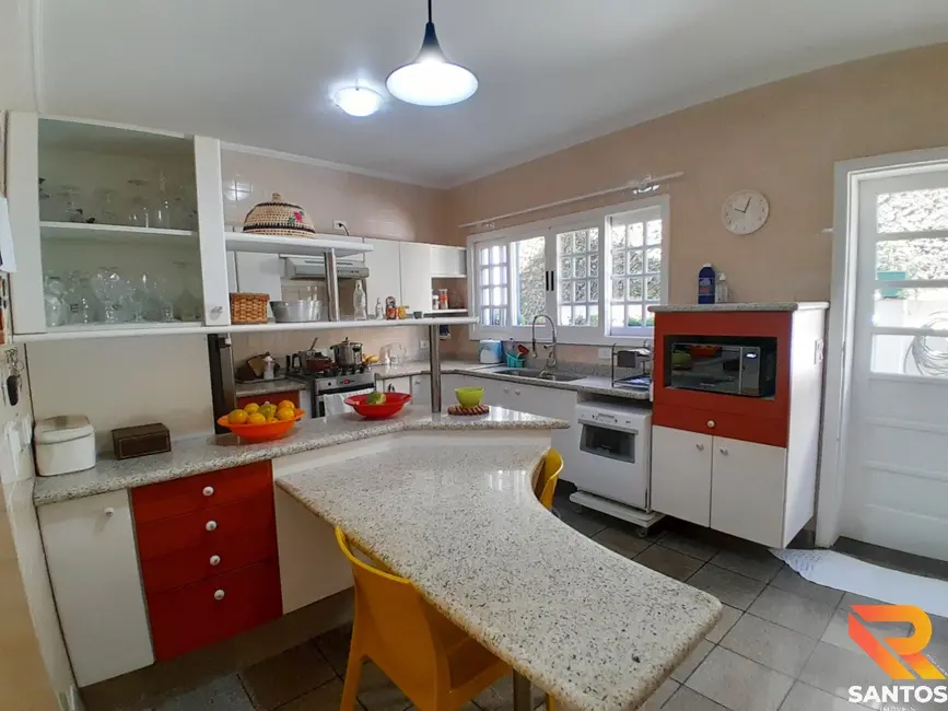 Foto 7 de Casa de Condomínio com 3 quartos à venda, 221m2 em Arujá Country Club, Aruja - SP