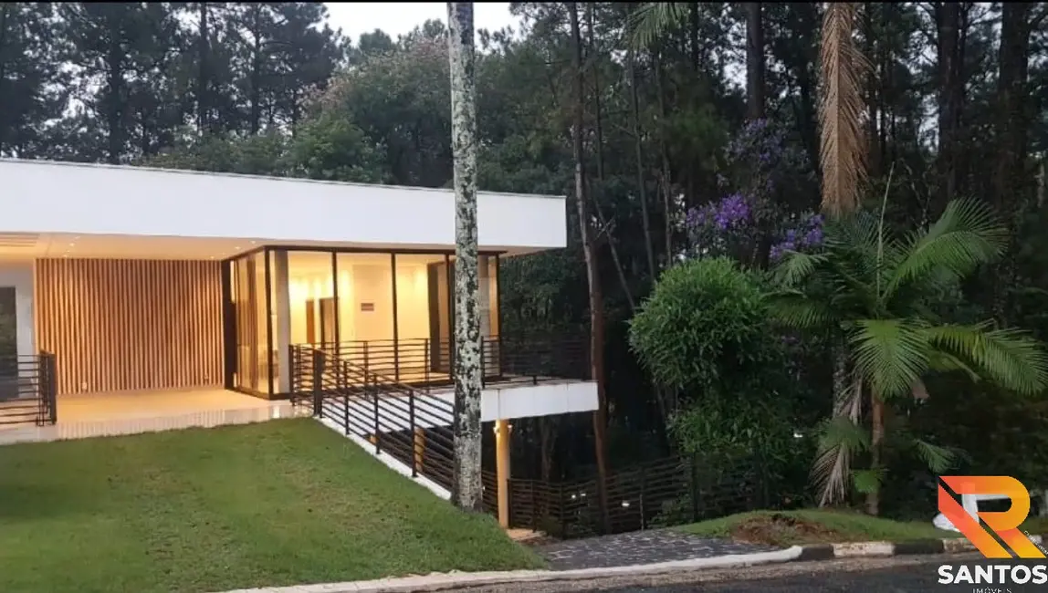 Foto 3 de Casa de Condomínio com 2 quartos à venda, 300m2 em Aruja - SP