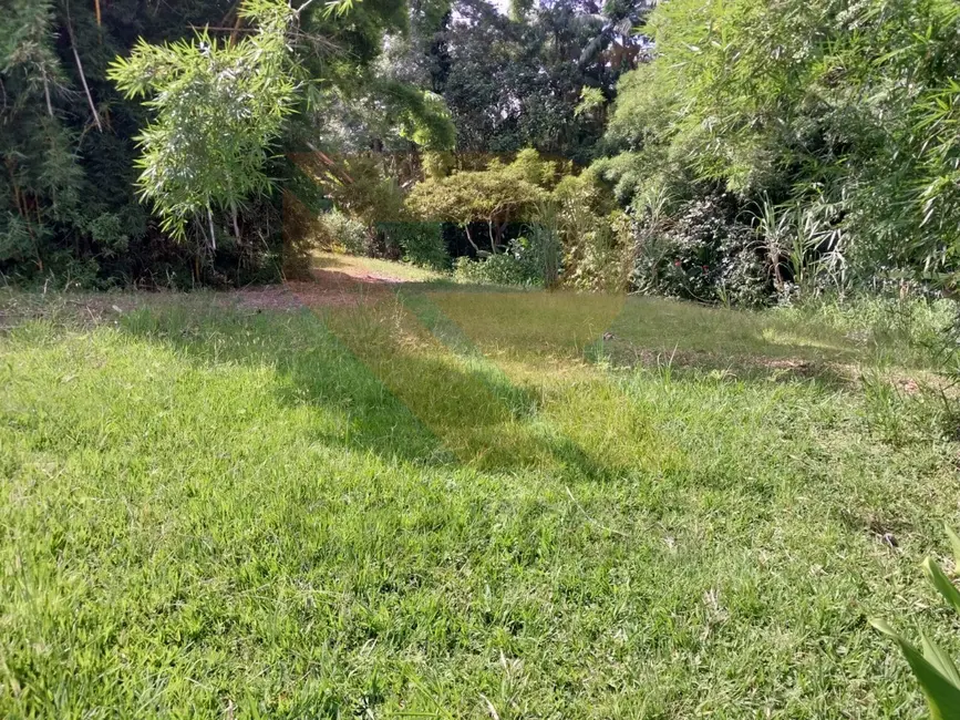 Foto 3 de Terreno / Lote com 1 quarto à venda em Aruja - SP