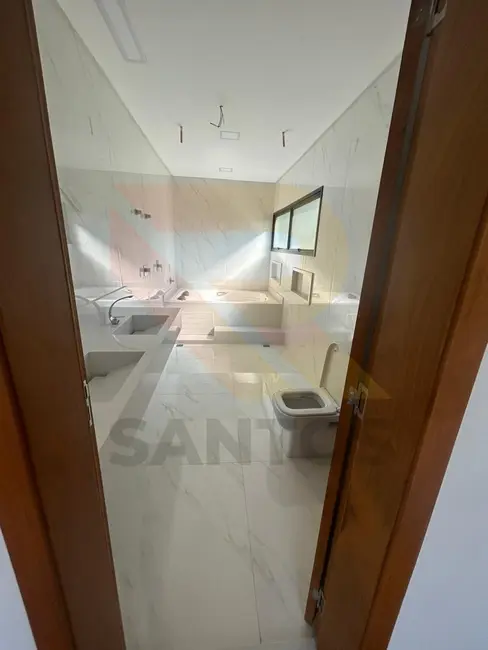 Foto 8 de Casa de Condomínio com 4 quartos à venda, 340m2 em Aruja - SP