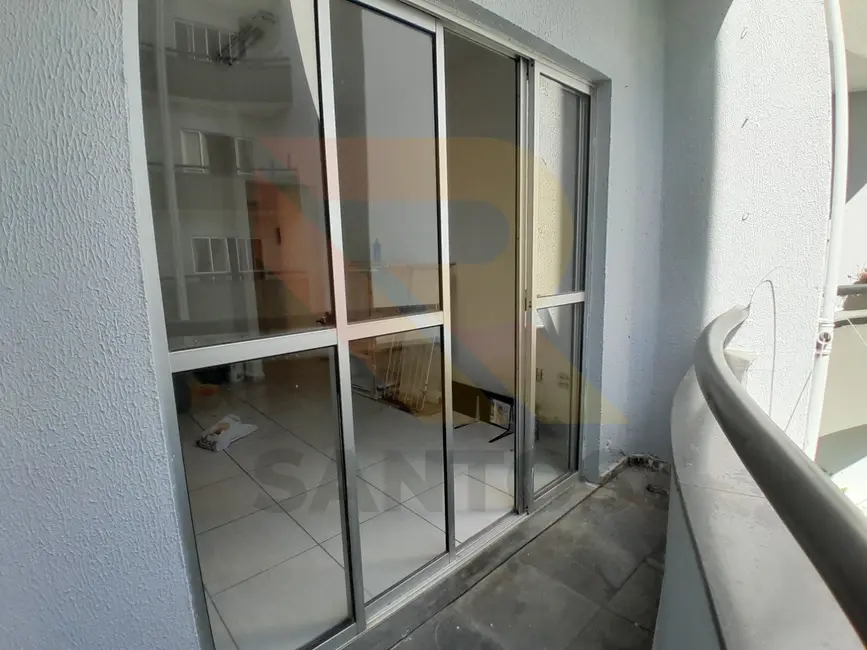 Foto 3 de Apartamento com 2 quartos à venda, 54m2 em Jordanópolis, Aruja - SP