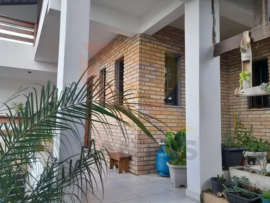 Foto 8 de Casa com 3 quartos à venda, 480m2 em Arujá Center Ville, Aruja - SP