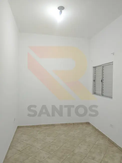 Apartamento com 2 quartos para alugar, 45m2 em Vila Riman, Aruja - SP - imagem 8 Foto 8 de Apartamento com 2 quartos para alugar, 45m2 em Vila Riman, Aruja - SP