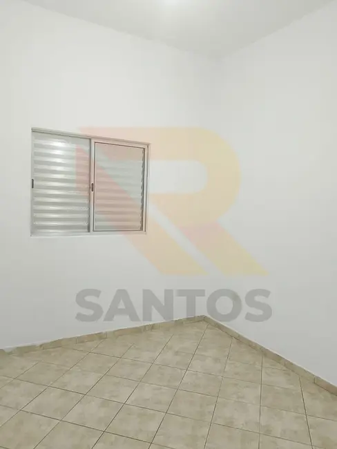 Apartamento com 2 quartos para alugar, 45m2 em Vila Riman, Aruja - SP - imagem 7 Foto 7 de Apartamento com 2 quartos para alugar, 45m2 em Vila Riman, Aruja - SP