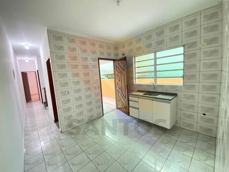 Casa com 3 quartos para alugar, 120m2 em Arujamérica, Aruja - SP - imagem 8 Foto 8 de Casa com 3 quartos para alugar, 120m2 em Arujamérica, Aruja - SP