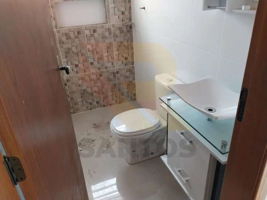 Foto 4 de Casa com 3 quartos à venda, 120m2 em Barbosas, Aruja - SP