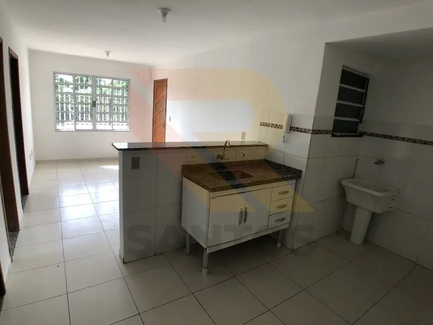 Apartamento com 2 quartos para alugar, 45m2 em Jardim Renata, Aruja - SP - imagem 4 Foto 4 de Apartamento com 2 quartos para alugar, 45m2 em Jardim Renata, Aruja - SP