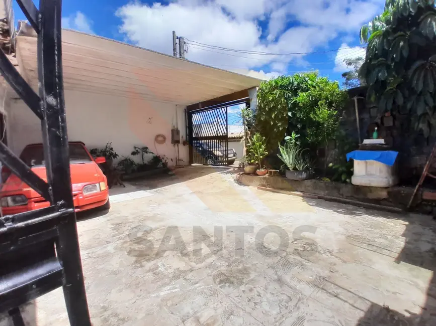 Foto 3 de Casa com 3 quartos à venda, 180m2 em Arujá Center Ville, Aruja - SP