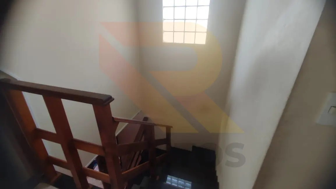 Foto 6 de Casa com 3 quartos para alugar, 140m2 em Jardim Rincão, Aruja - SP