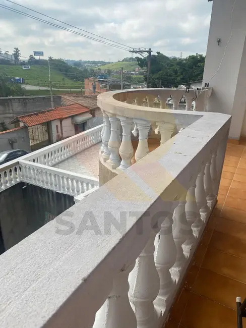 Casa com 3 quartos à venda, 156m2 em Jardim Real, Aruja - SP - imagem 9 Foto 9 de Casa com 3 quartos à venda, 156m2 em Jardim Real, Aruja - SP